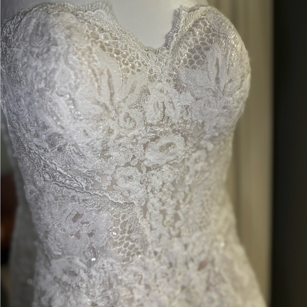 Essence of Australia Wedding Dress - Picture 9 of 16